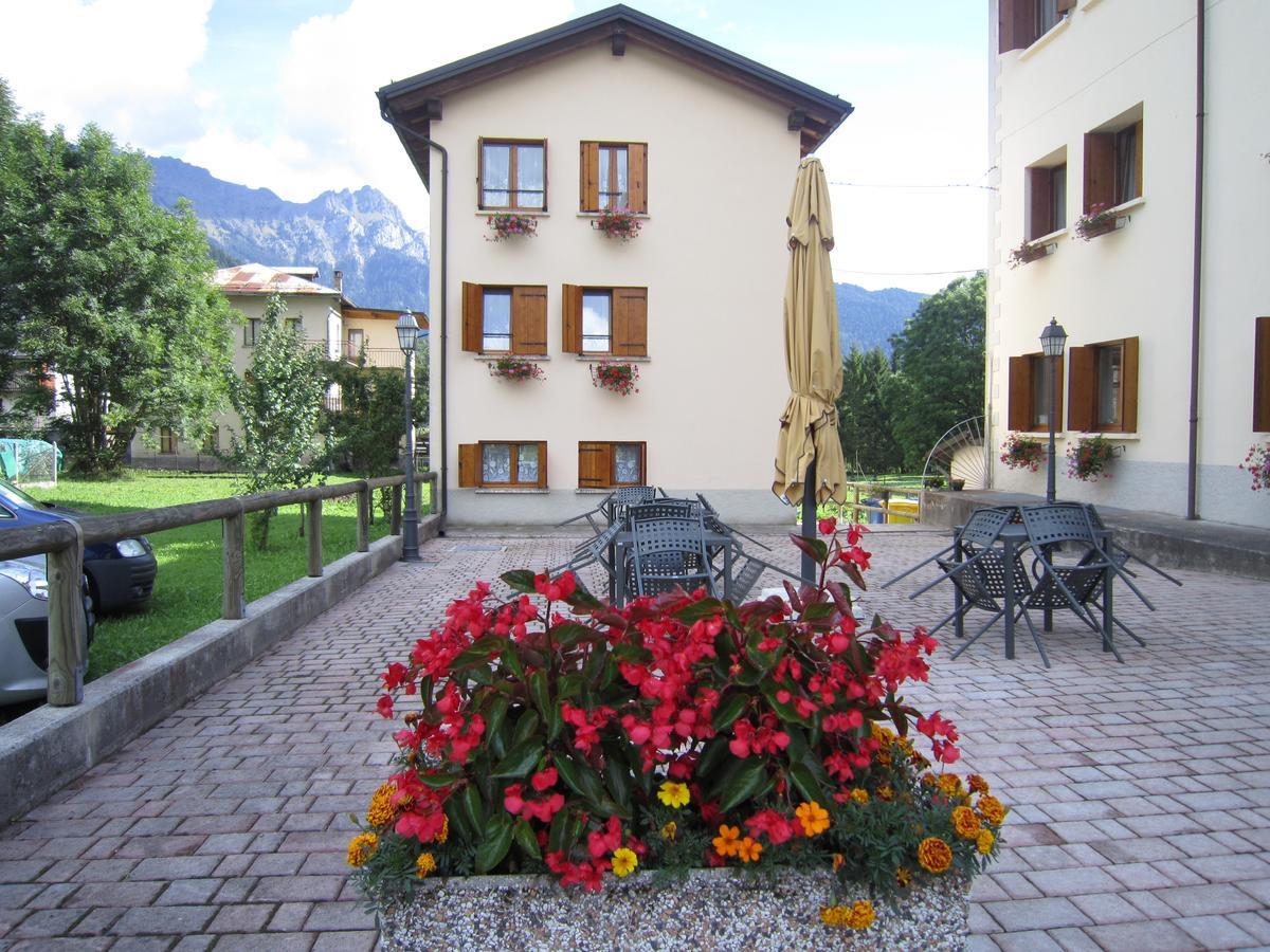 Casa Alpina Sacro Cuore Canale dʼAgordo Eksteriør billede