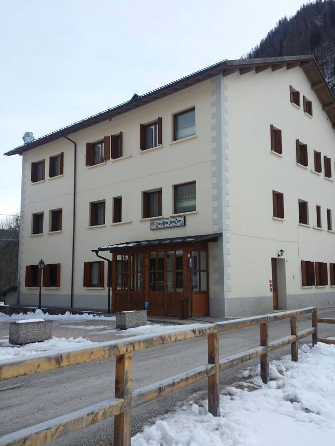 Casa Alpina Sacro Cuore Canale dʼAgordo Eksteriør billede