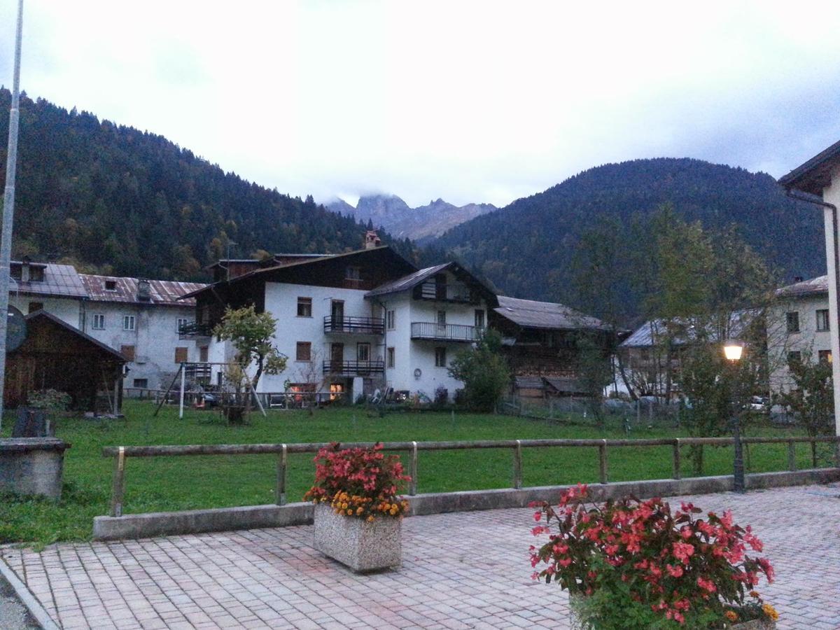 Casa Alpina Sacro Cuore Canale dʼAgordo Eksteriør billede