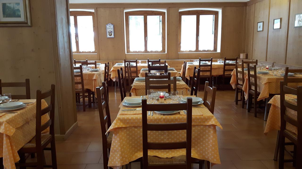Casa Alpina Sacro Cuore Canale dʼAgordo Eksteriør billede