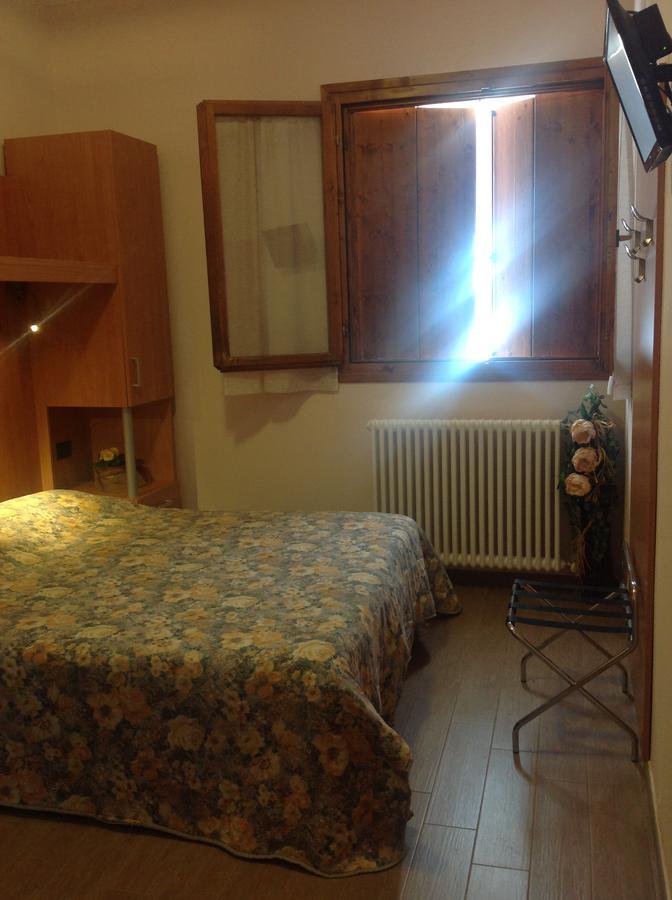 Casa Alpina Sacro Cuore Canale dʼAgordo Eksteriør billede